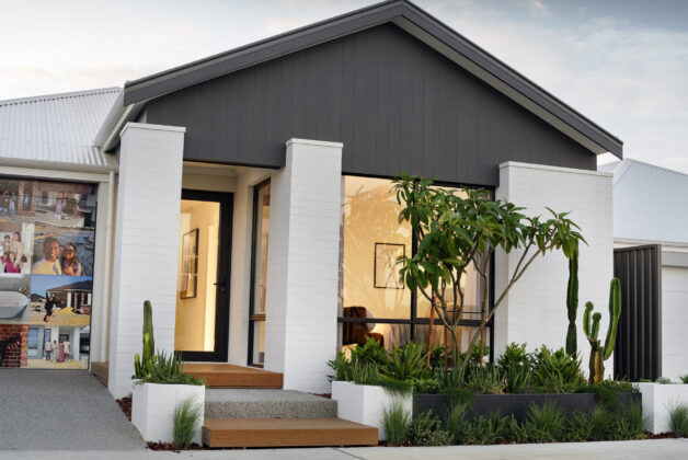 Prevelley: 4x2 Monochoromatic Style Home